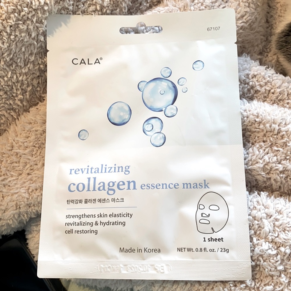 +$2 - Cala revitalizing collagen essence mask